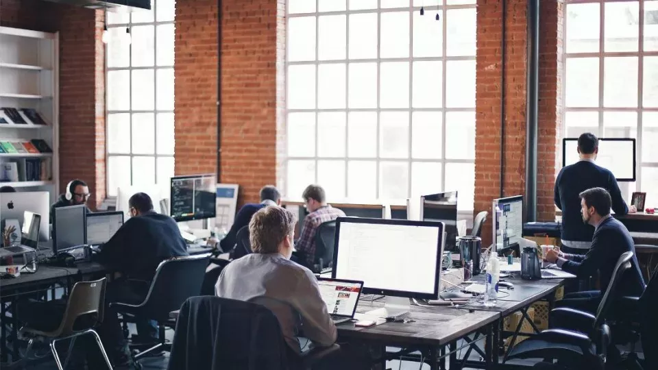 Как выбрать веб-студию в Камне-на-Оби по кейсам